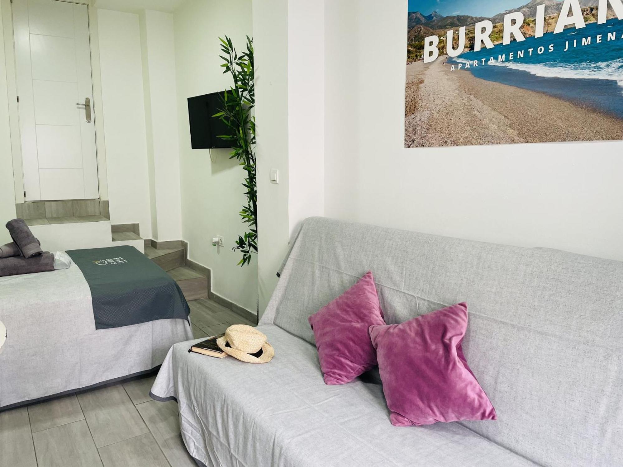 Estudio Jimena Burriana En El Centro De Nerja Extérieur photo