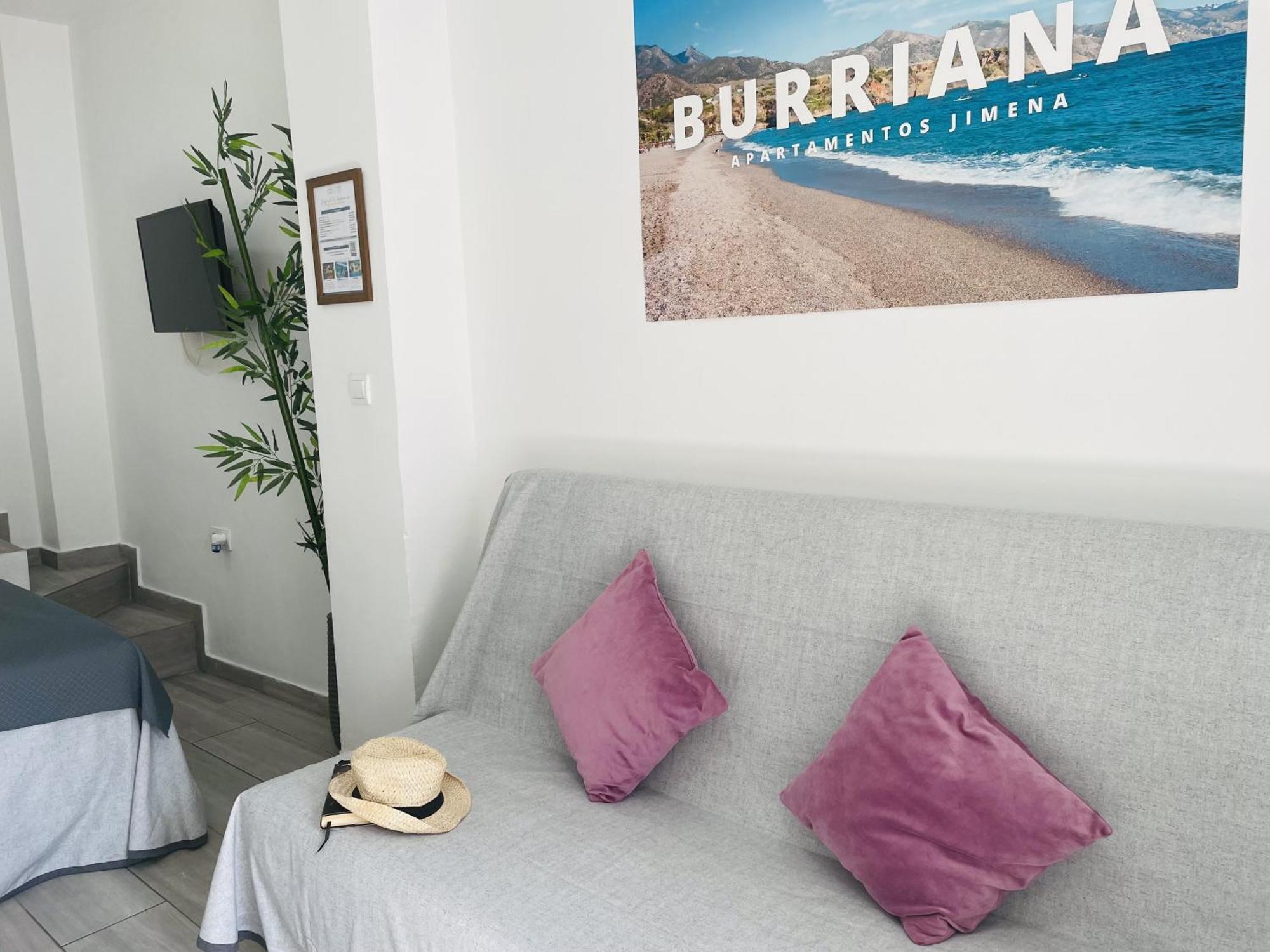 Estudio Jimena Burriana En El Centro De Nerja Extérieur photo
